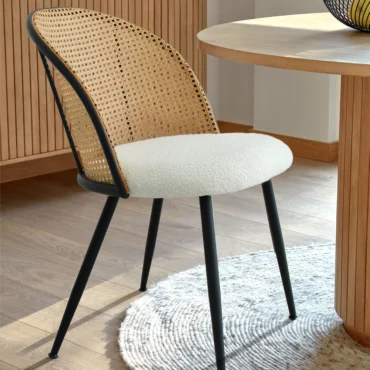 Cassia B22 – Moderne Stol med Rattan Ryg