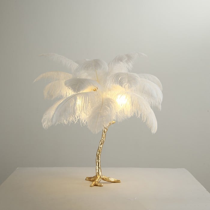 Amèlie Bordlampe – Strudsefjerlampe med Kobberfod - Billede 3