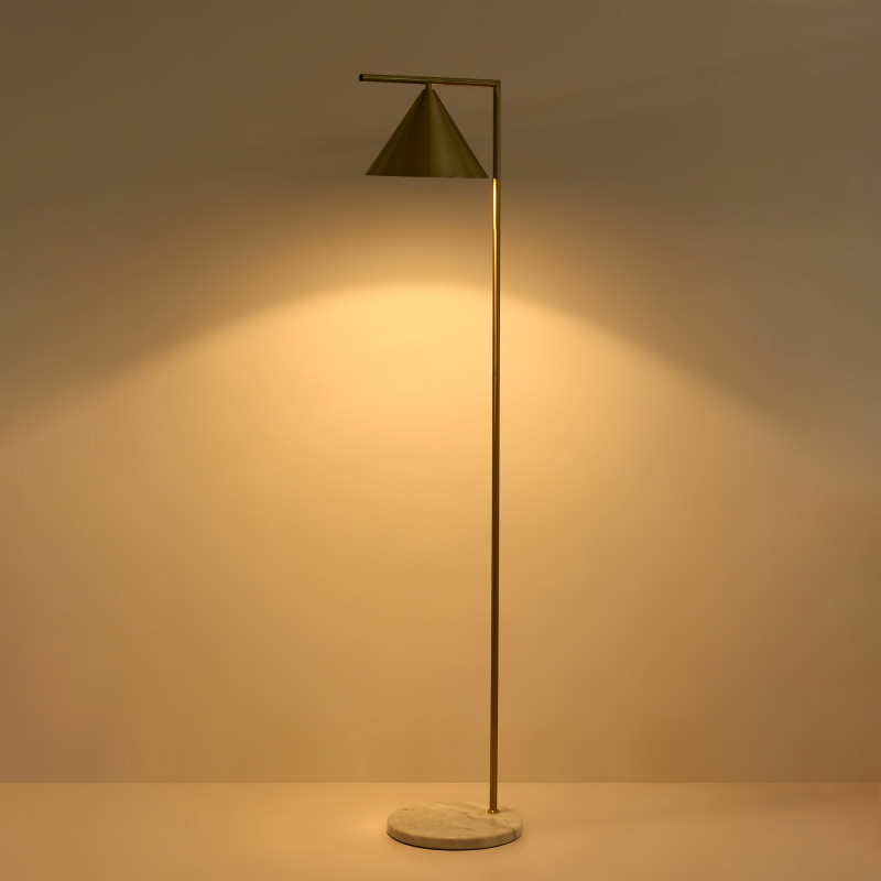 Ålesund Gulvlampe – Marmorbase med Guldfinish - Billede 4